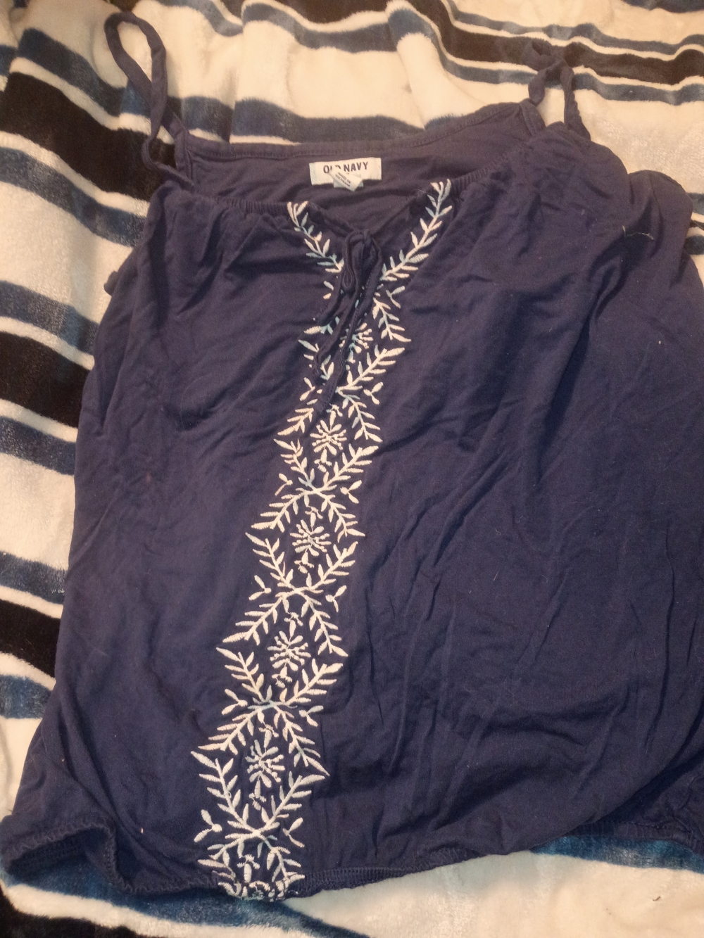 Old Navy Navy Embroidered Spaghetti Strap Tank